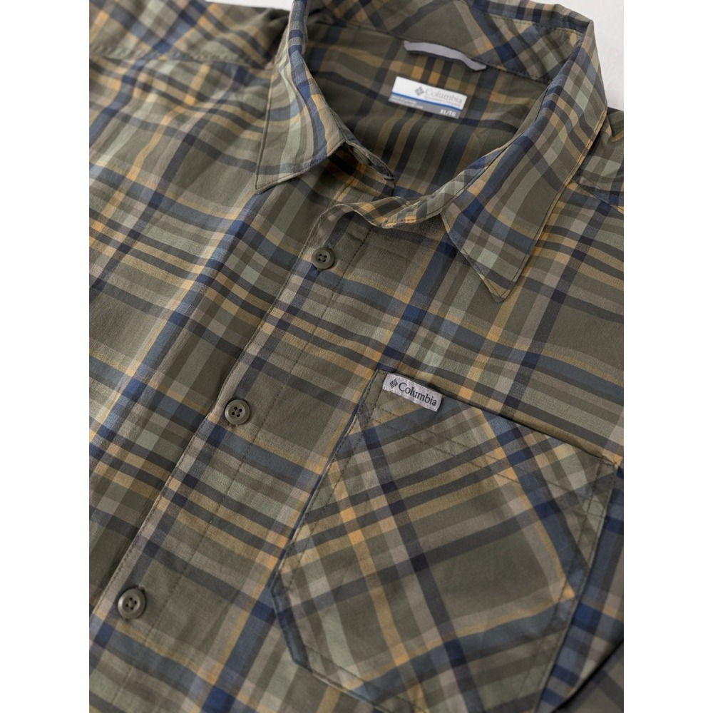 Columbia Men's Size L Green Blue Brown Stretch Plaid Shirt Dri Fit Long Sleeve